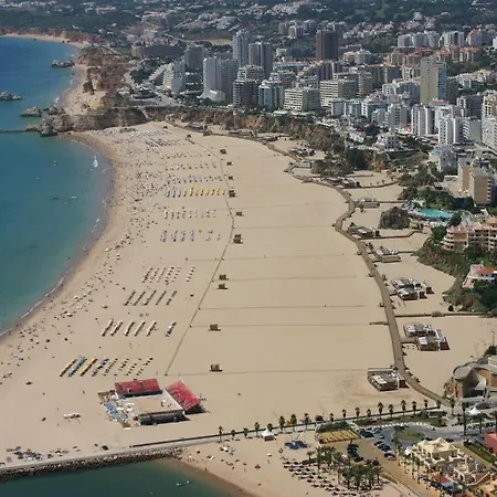 Apartmán O Recanto Da Rocha *